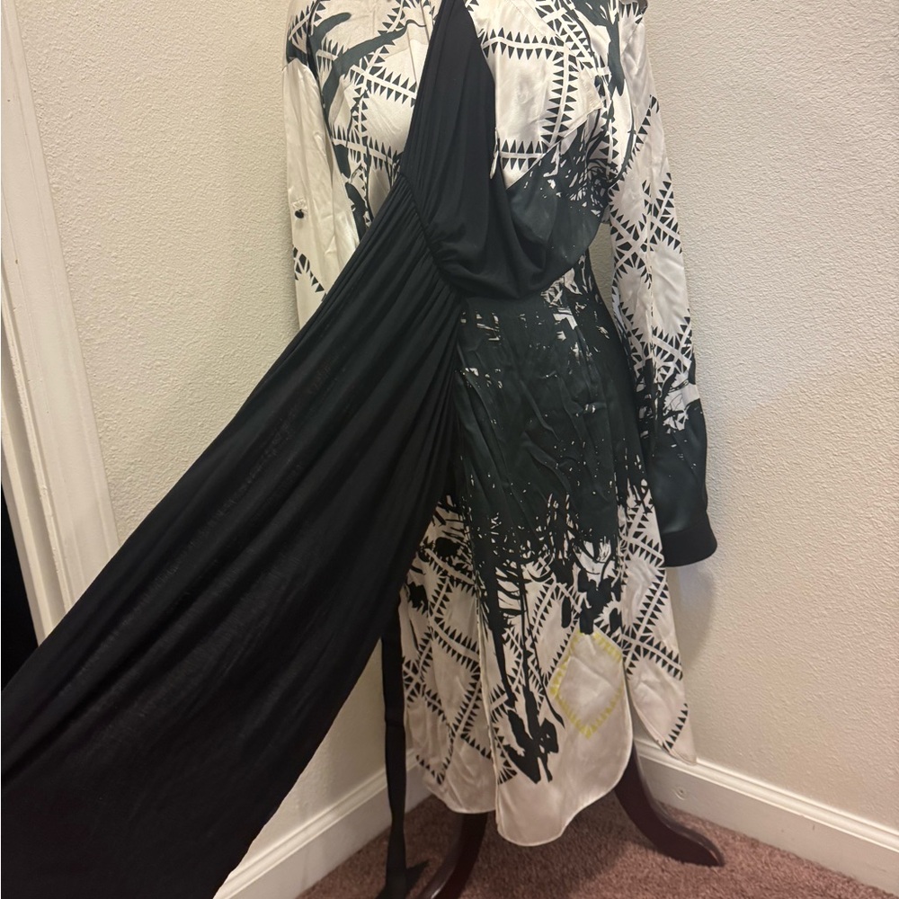 Preen by Thornton Bregazzi Red Black Art Deco Silk Wrap Dress 8 M $1700+ - Picture 5 of 16